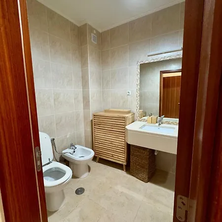 Alvor Villa 公寓 *